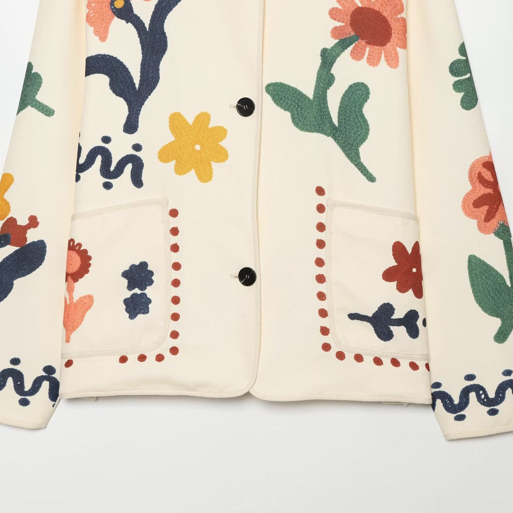 Retro loose floral embroidered round neck jacket
